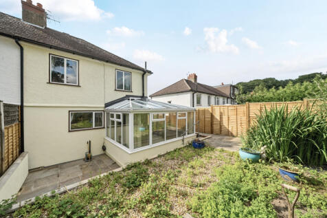Rennie Terrace, Surrey RH1 2 bed end of terrace house for sale