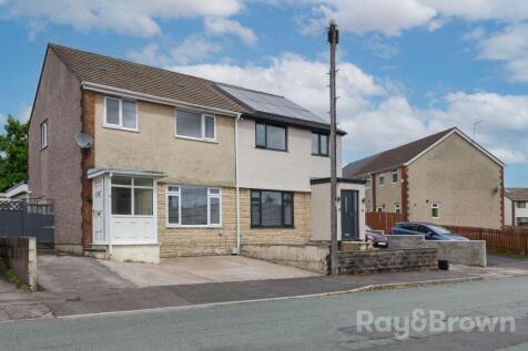 Llantwit Fardre, Pontypridd CF38 3 bed semi