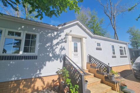 2 bedroom park home for sale