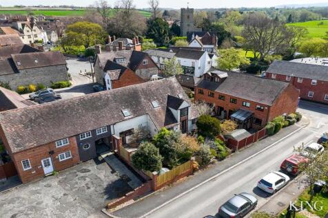 3 bedroom barn conversion for sale