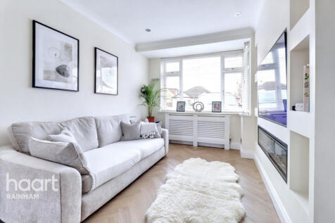 Lake Avenue, Rainham, RM13 9SE 3 bed terraced house for sale