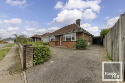 3 bedroom detached bungalow for sale