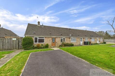 2 bedroom semi-detached bungalow for sale