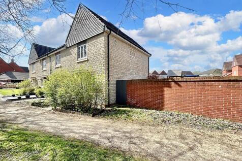 Denchworth Road, Wantage OX12 2 bed semi
