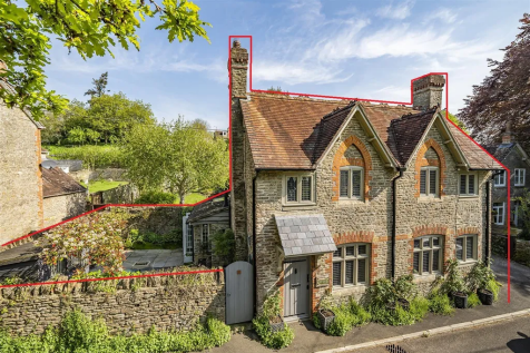 3 bedroom village house for sale