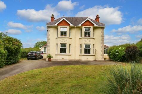 Blaencelyn, Llandysul 4 bed detached house for sale
