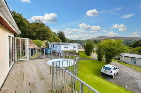 Llwyngwair Manor, Newport 2 bed chalet for sale