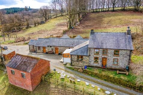 Cellan, Lampeter 6 bed property with land for sale