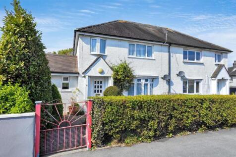 Hillfield Place, Parcllyn, Cardigan 3 bed semi