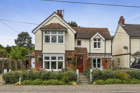 Colchester Road, Ardleigh, Colchester 4 bed detached house for sale