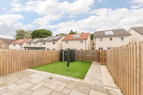 Kaims Crescent, Livingston Village... 3 bed house for sale