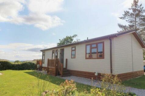 2 bedroom lodge for sale