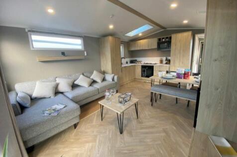 2 bedroom caravan for sale