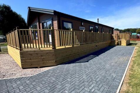 Colchester Country Park, Cymbeline... 2 bed lodge for sale