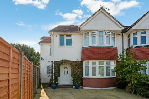 Teesdale Garden, Isleworth, TW7 5 bed terraced house for sale