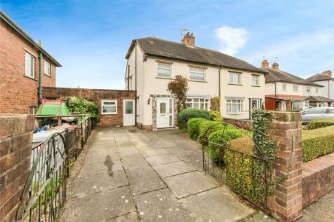 3 bedroom semi-detached house for sale