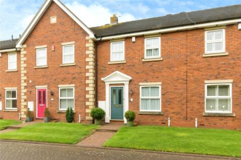 3 bedroom town house for sale