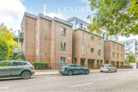 London Road, St. Albans, Hertfordshire 2 bed apartment for sale