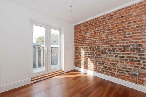 Blatchington Road, Hove 3 bed flat for sale