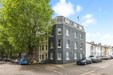 Clyde Road, Brighton 2 bed apartment for sale