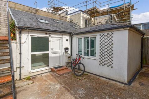 Mortimer Road, Hove 1 bed bungalow for sale