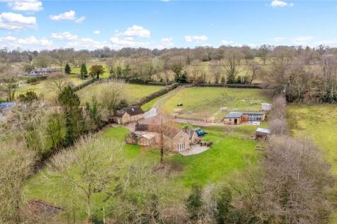 Cramer Gutter, Oreton, Kidderminster... 3 bed detached house for sale