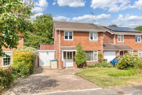 Woosehill Lane, Wokingham RG41 4 bed detached house for sale