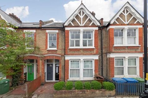 Surrey Road, Peckham, London, SE15 3 bed maisonette for sale