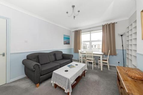 Gautrey Road, Peckham, London, SE15 1 bed flat for sale