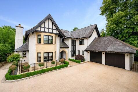 5 bedroom detached house for sale