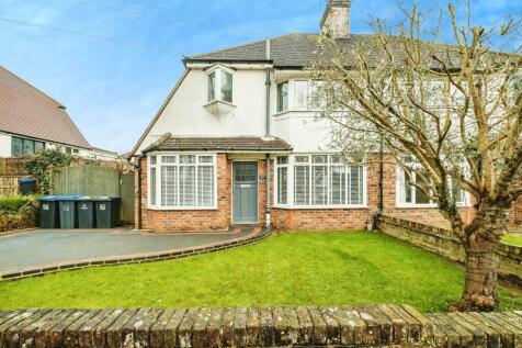 4 bedroom semi-detached house for sale