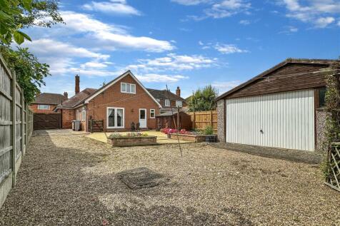 Linton Close, Farndon, Newark 4 bed detached bungalow for sale