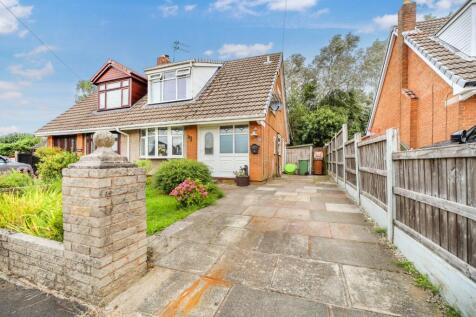 Caunce Avenue, Haydock, St. Helens... 3 bed semi