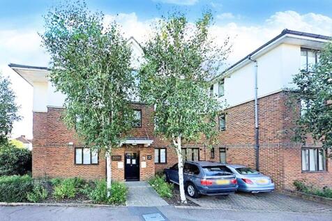 The Boltons, Harrow HA1 2 bed apartment for sale
