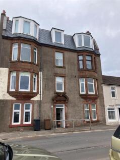 Studio flat for sale