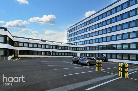 Green Lane, Leeds 1 bed apartment for sale