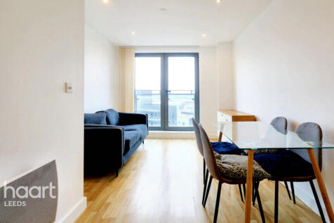 Cross Green Lane, Leeds 2 bed apartment for sale