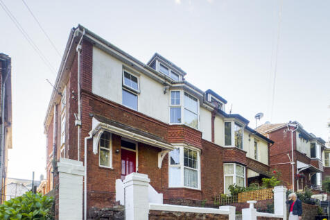 Whitstone Road, Paignton 2 bed apartment for sale