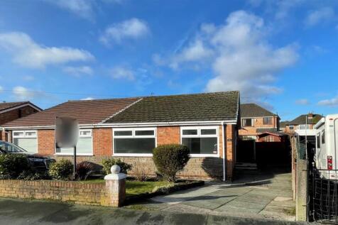 2 bedroom semi-detached bungalow for sale