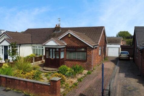 3 bedroom semi-detached bungalow for sale