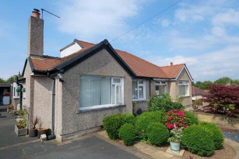 2 bedroom semi-detached bungalow for sale