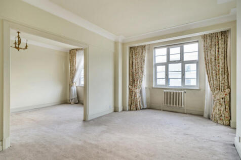 College Crescent, Swiss Cottage, NW3 3 bed apartment for sale