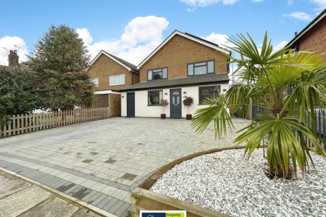 Park Hill Drive, Aylestone, Leicester 5 bed detached house for sale