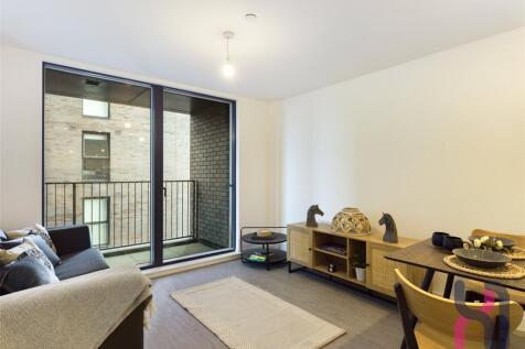 1 bedroom flat for sale