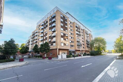 Cherrydown East, Basildon SS16 1 bed apartment for sale