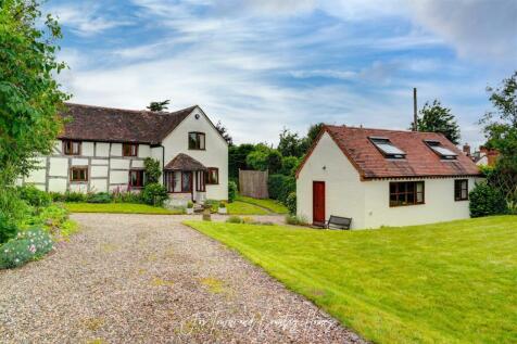 Abbots Morton WR7 6 bed detached house for sale