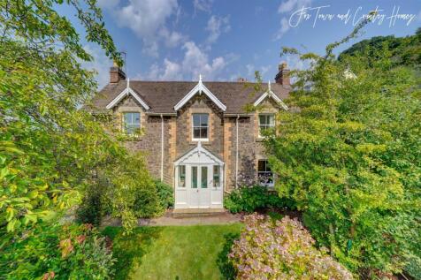 West Malvern Road, Malvern WR14 3 bed detached house for sale
