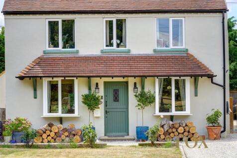 Cherry Orchard Road, Lower Moor... 2 bed cottage for sale