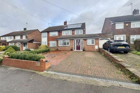 Sundon Park Road, Luton, LU3 2AR 4 bed semi