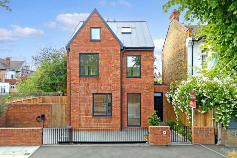 Old Oak House, London 3 bed detached house for sale